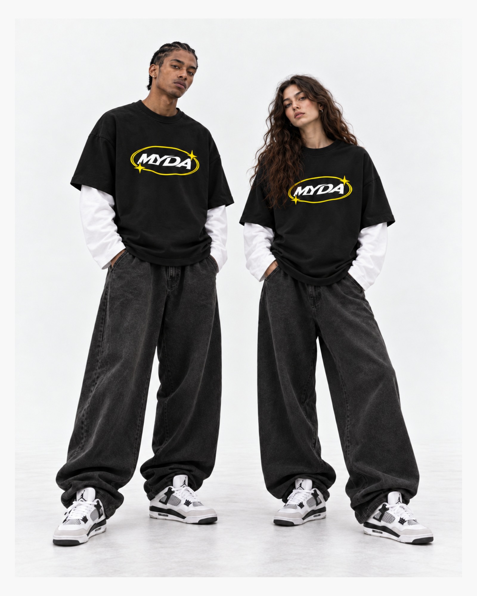 Contrast Longsleeve MYDA indossata